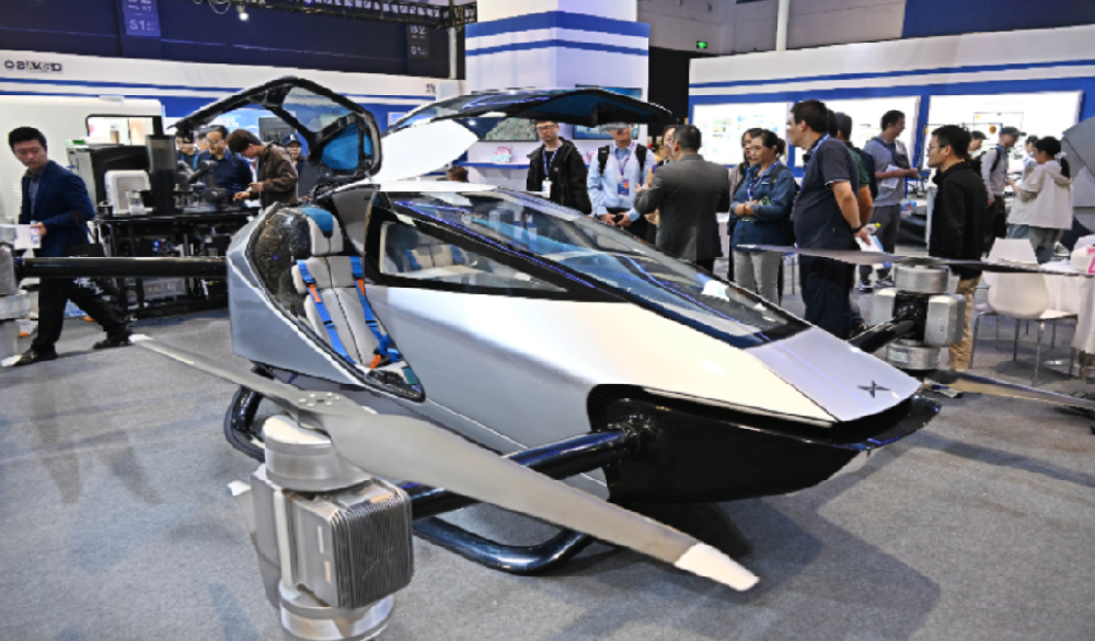 低空经济带火飞行汽车 上市公司积极